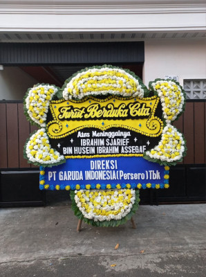 Papan Bunga Duka di Parakan Wetan