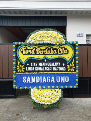 Papan Bunga Duka di Parakan Wetan